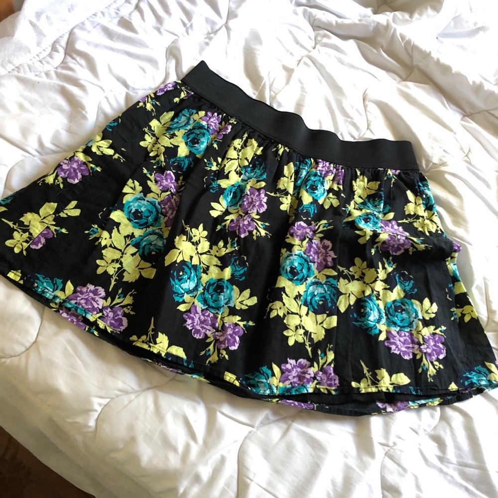floral skirt